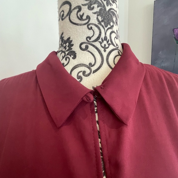 Burgundy tunic - Picture 2 of 6